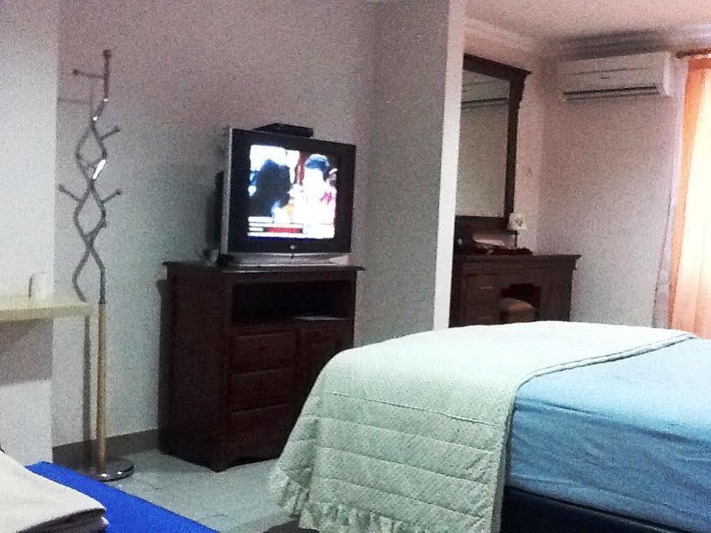 Pondok Malabar Guest House Jakarta Exterior foto